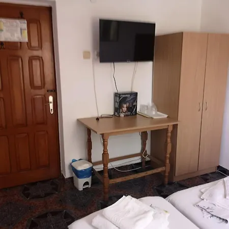 Hostel Felix *